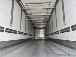 Schmitz Cargobull SKO 24 Doppelstock Carrier Vector HE19
