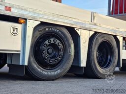 DAF XF 530 SuperSpacecab 6x2*4 - New Flatbed - Ramp...