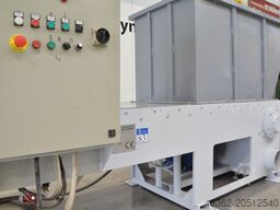 RĘBAK NAZZARENO K700