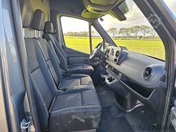 MERCEDES-BENZ SPRINTER 315 L2H2 LED Mbux Camera 150Pk RWD-Ach...
