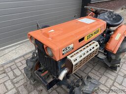 KUBOTA B7000 4WD minitractor