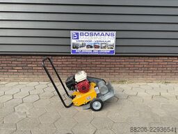 GIANT GP1345 trilplaat NIEUW