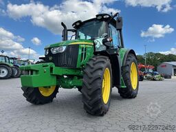 John Deere 6110 M   NEU