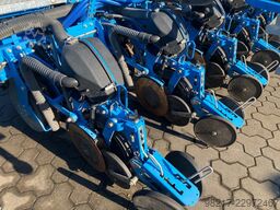 Lemken Azurit 9 mit Fronttank