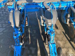 Lemken Azurit 9 mit Fronttank
