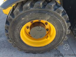 JCB 525.60