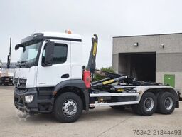 Mercedes-Benz Arocs 2643