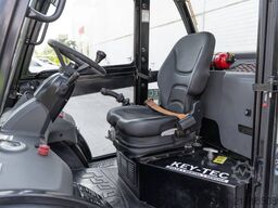 Manitou MC 30-4