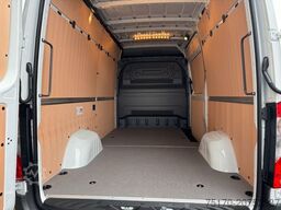 MERCEDES-BENZ Sprinter 319 CDI 3665 Klima Kamera AHK