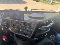 VOLVO FH 460 Carrier Supra 850u