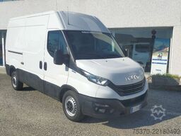 IVECO DAILY 35S14 - 3520