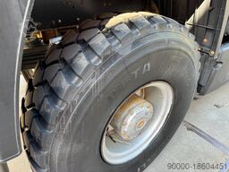 Mercedes-Benz 1829 A 4x4 Axor - R