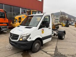 MERCEDES-BENZ Sprinter 519CDI 4x2