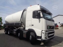VOLVO FH420 8x4 BB Spitzer Silo 23 cbm VEB EU5