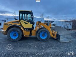 Venieri 7.63C wheel loader w/original bucket