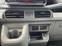 MAN TGE 3.180 L3H3 MIXTO 4x4 NAVI LENKRADHZ DAB