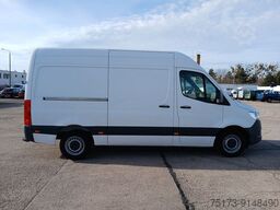 MERCEDES-BENZ Sprinter III 319 CDI 3,0 L V6 7G-tronic MBUX