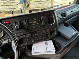 SCANIA S450 4x2