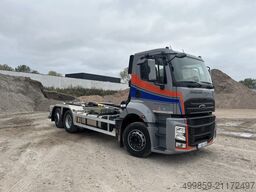 Ford F-line 6x2 Hyva Titan 20T Haakarmsysteem