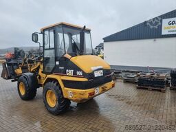 CATERPILLAR 906