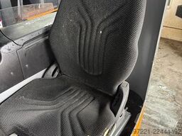 Still FM-X10