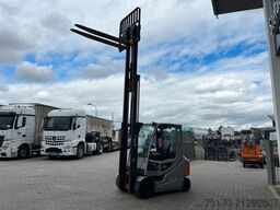 Still RX60-30L/600 / 2021 / Hubhöhe 4.6m / SS / Waage