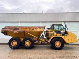 CAT 725