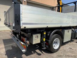 Iveco EUROCARGO 75E18
