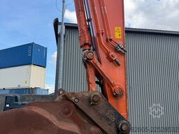Hitachi ZX 210 LC-6