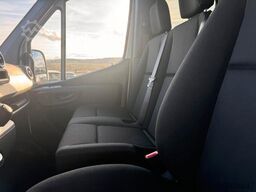 Mercedes-Benz Sprinter 317 CDI DoKa Klima Stdheiz AHK3,5to