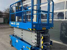 Genie GS 3246 - 11,60m Scherenarbeitsbühne *Akku neu*