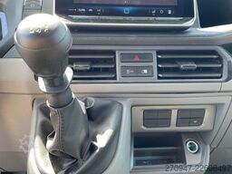 VW Crafter MIXTO 35 L4H3 NAV AHK äden