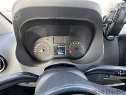 MERCEDES-BENZ Sprinter III Kasten 319 CDI RWD L4