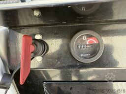 Comet Leopard 25, Spin hoogwerker