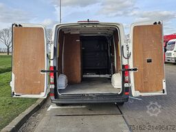 VOLKSWAGEN CRAFTER 2.0 TDI 140 AUT. L2H1