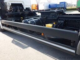 MAN TGX 18.360 LL XXL-Fhs./5 Sitzer/BDF/LBW/Ret./AHK