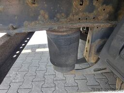 KRONE Gardine Lowliner, Joloda-Schienen, Hubdach
