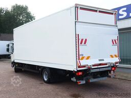 DAF LF 230 FA Bak +Dhollandia 1500 Kg klep + rolstops