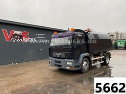 MAN Kehrmaschine Bucher Schörling Blatt Federung
