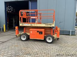 JLG 260MRT