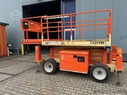 JLG 260MRT