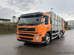 Volvo Trucks *RHD* FM-370 6x2R Kehrichtwagen