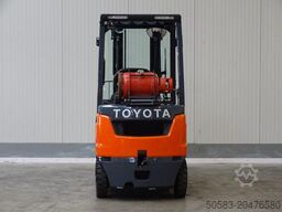 Toyota 02-8FGF18 - DEMO - TRIPLEX
