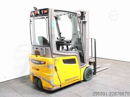 Jungheinrich EFG 213  GE 115-464 DZ