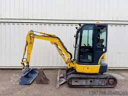 KOMATSU PC26MR-3 / 2020 BJ / 2 x Löffel