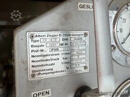 Mercedes-Benz 1222 Fire fighter Water Pump