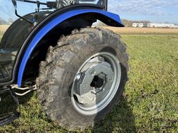 LOVOL M254 4WD tractor met cabine / fronthef DEMO 2026 33 uur