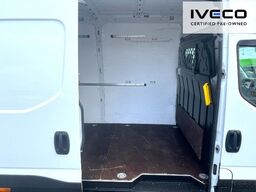 IVECO 35S16V, Laderaumlänge ca. 4.68 m