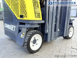 Combilift CB2500 GAS TRIPLEX 4900 FORK POSITIONER