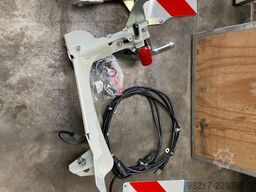 CLAAS Warntafeln mit Beleuchtung